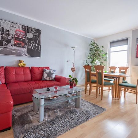 Anyroomdirect Private Apartments Near Hannover Exhibition Room Agency Extérieur photo