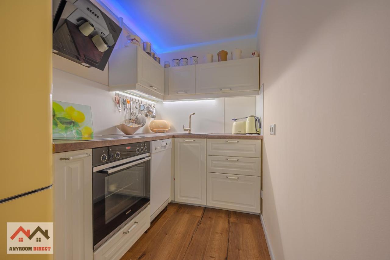 Anyroomdirect Private Apartments Near Hannover Exhibition Room Agency Extérieur photo