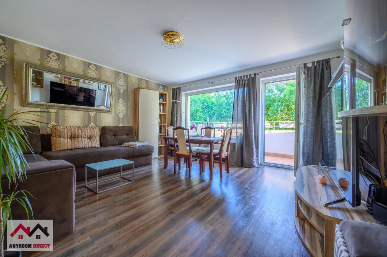 Anyroomdirect Private Apartments Near Hannover Exhibition Room Agency Extérieur photo