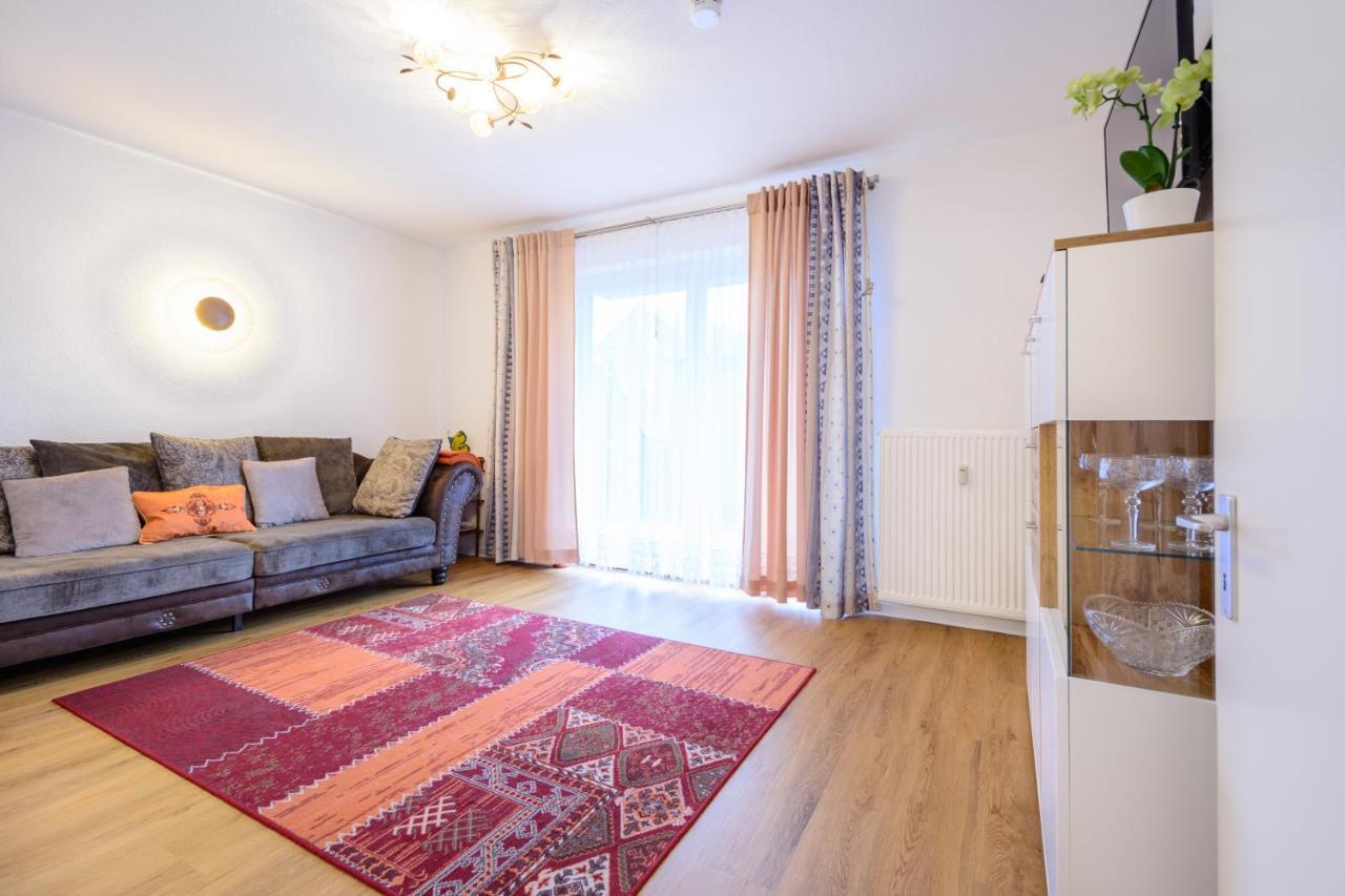 Anyroomdirect Private Apartments Near Hannover Exhibition Room Agency Extérieur photo