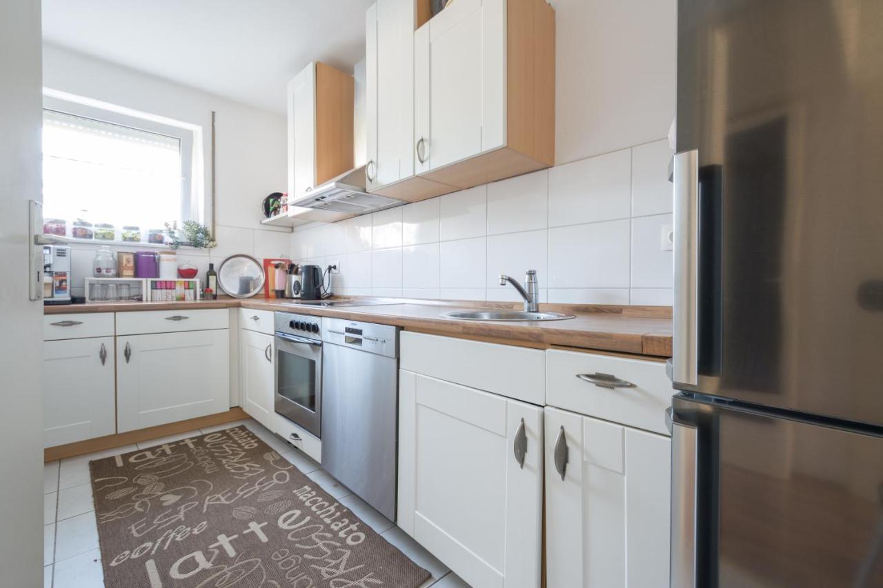 Anyroomdirect Private Apartments Near Hannover Exhibition Room Agency Extérieur photo