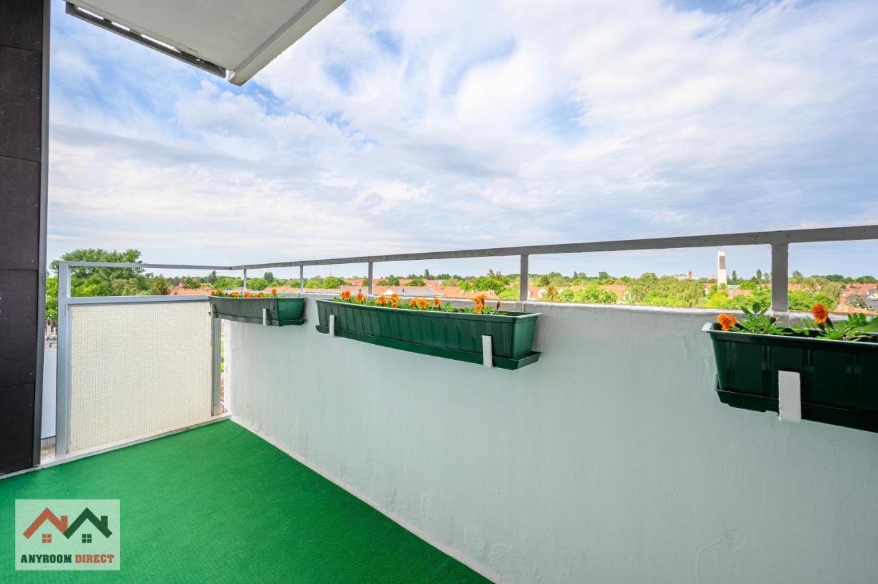 Anyroomdirect Private Apartments Near Hannover Exhibition Room Agency Extérieur photo
